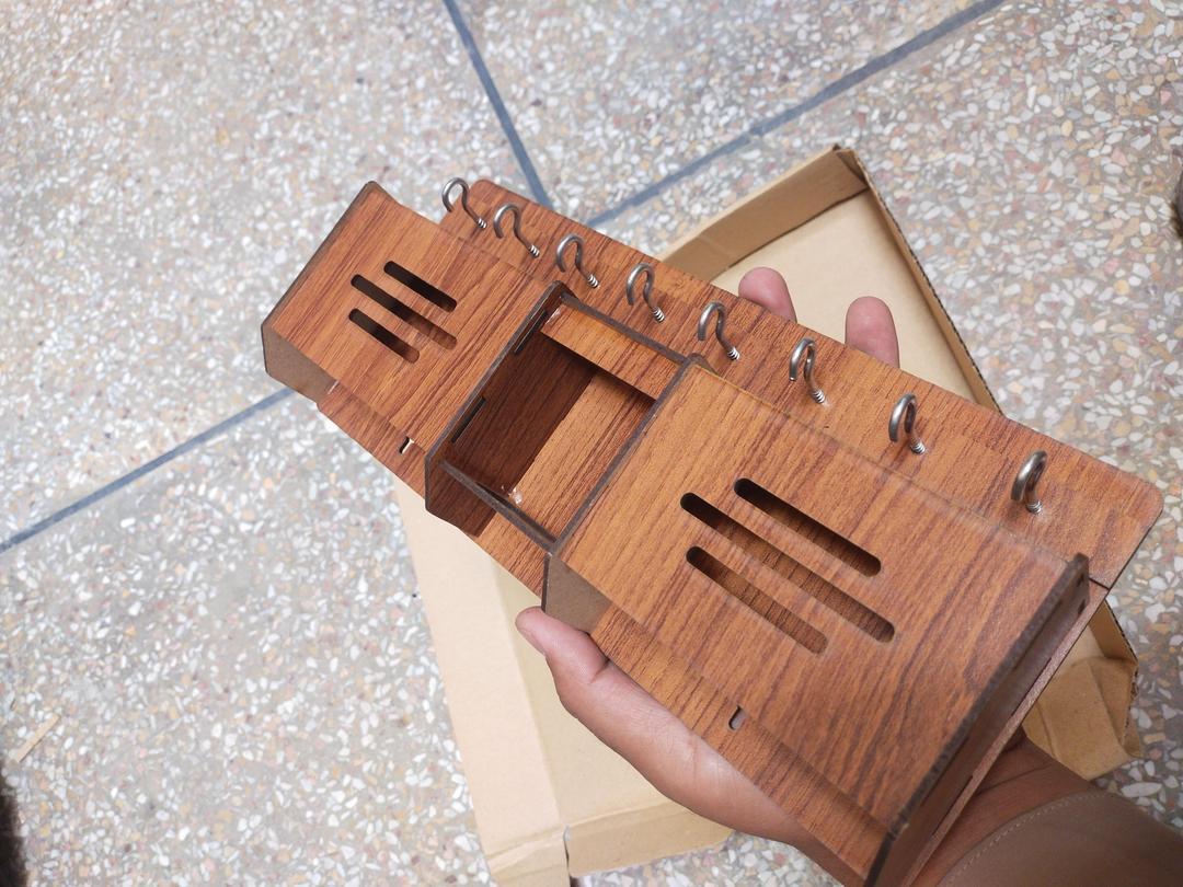 Abstract Art Wooden Key Holder – Stylish MDF Wall-Mounted Key Organizer for Home