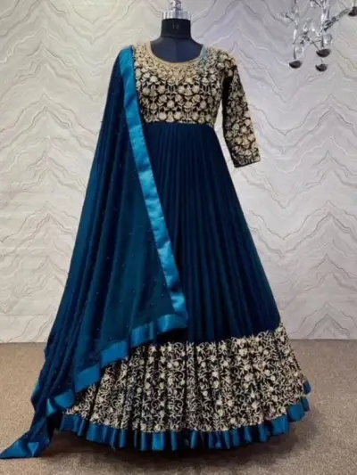 3 Pcs Women’s Stitched Shamoz Silk Embroidered Maxi & Malai Silk Trouser with Chiffon Dupatta – Elegant Black