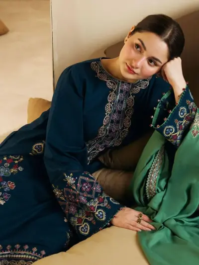 3-Piece Women’s Unstitched Embroidered Suit – Elegant, Stylish & Comfortable