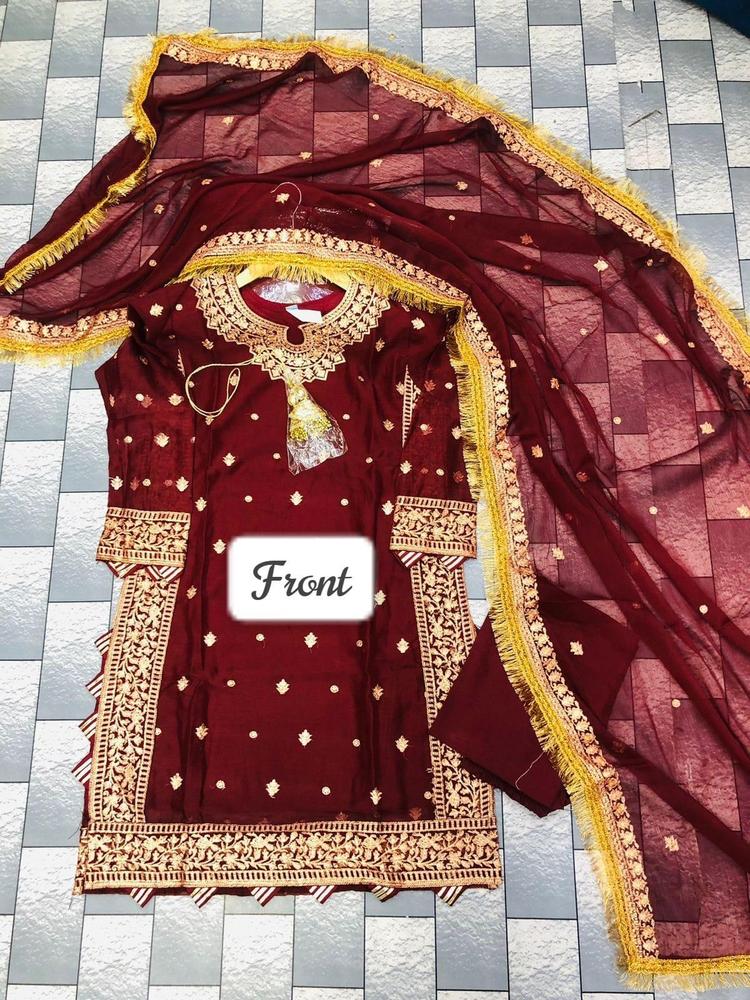 3 Pcs Women’s Stitched Crinkle Chiffon Embroidered Suit – Maroon Festive Wear