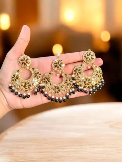 Generic Fancy Gold Plated Crystal Earrings & Bindia Set for Women – 3-Piece Alloy Jewelry Set (Black & Orange)