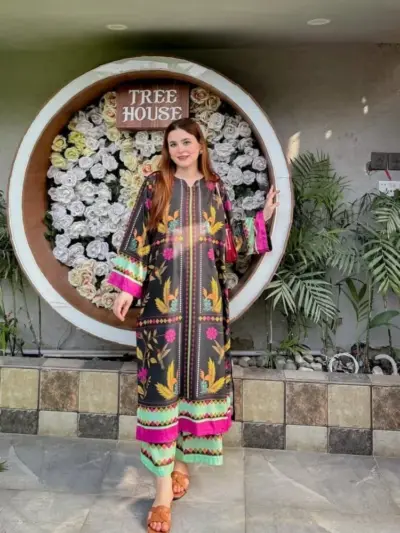Gul Bahaar Khaddar Printed 2 Pcs Women’s Stitched Co-Ord Set – Black | Digital Print, Everyday Wear (S–XL)