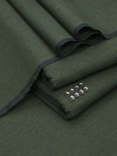Men’s Unstitched Khaddar Plain Winter Suit – Green | 7 Meter Fabric