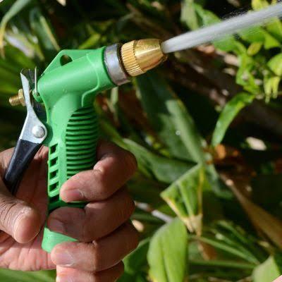 Durable Lever Spray Gun – Alloy Brass Adjustable Hose Nozzle with Anti-Slip Grip (Car Wash & Garden Use)