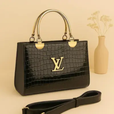 Girls PU Leather Crossbody Bag – White Multipurpose Shoulder Bag