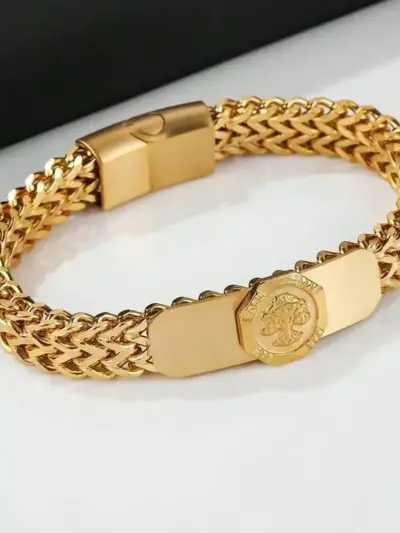 Men’s Stainless Steel Golden Chain Bracelet – Easy Wear, Unique Design (1 Pc)