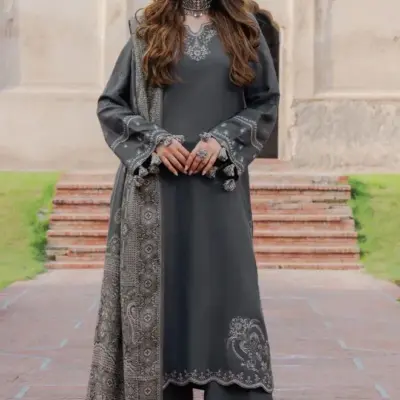 Elegant Grey 3 Pcs Women’s Unstitched Embroidered Dhanak Suit with Digital Print Pashmina Dupatta