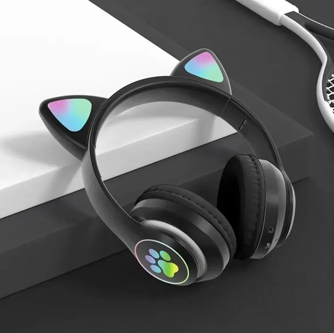 Universal Wireless Headphone – Long-Lasting Battery, Fast Charging, Multicolor ABS Design