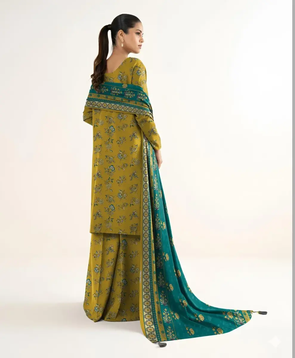 Women’s 3 Pcs Unstitched Printed Khaddar Suit – Golden | 3.0m Shirt, 2.5m Trouser, 2.5m Dupatta