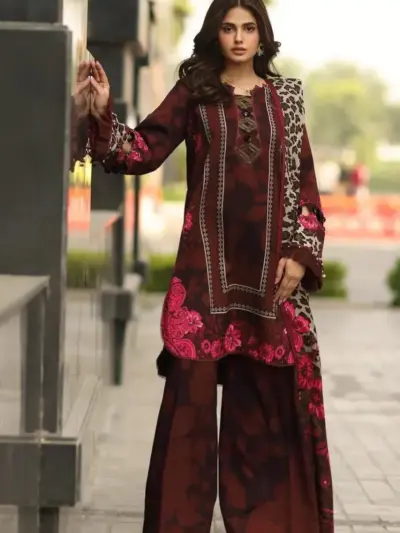 Women’s 3 Pcs Unstitched Printed Khaddar Suit – Purple | 3.0m Shirt, 2.5m Trouser, 2.5m Dupatta