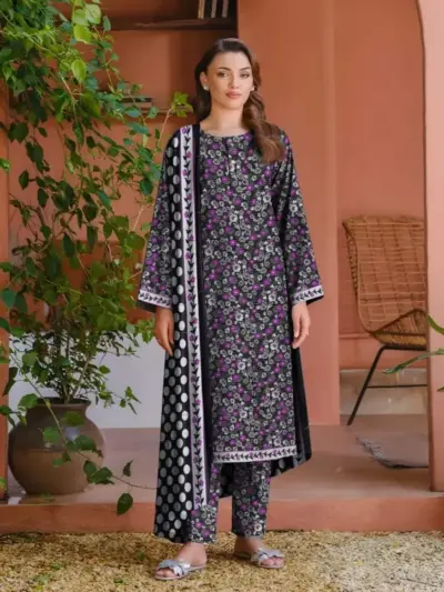 Women’s Khaddar 3 Pcs Unstitched Printed Suit with Wool Dupatta – Black | Shirt 3m, Trouser 2.5m