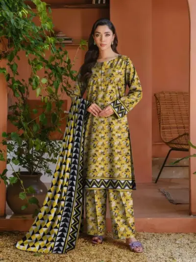 Women’s Khaddar 3 Pcs Unstitched Printed Suit with Wool Dupatta – Golden | Shirt 3m, Trouser 2.5m