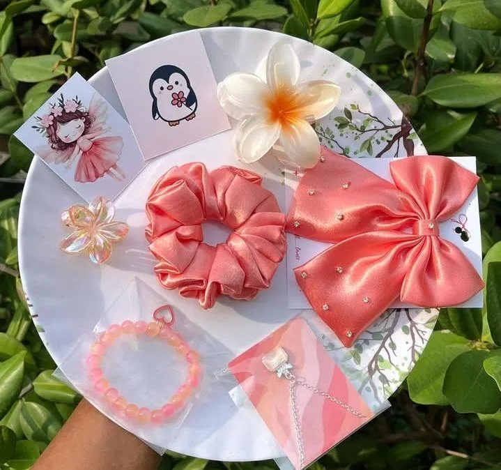 Multicolor Metal Jewelry Gift Set Collection – Random Necklace & Bracelet Designs (Pack of 6 Sets)