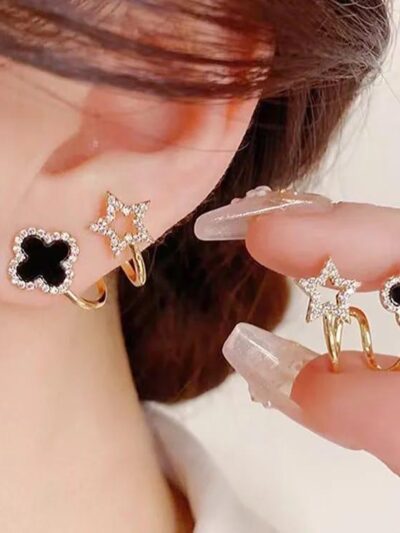 Star Shaped Gold Plated Earrings with Black Artificial Stones – Women’s Jewelry
