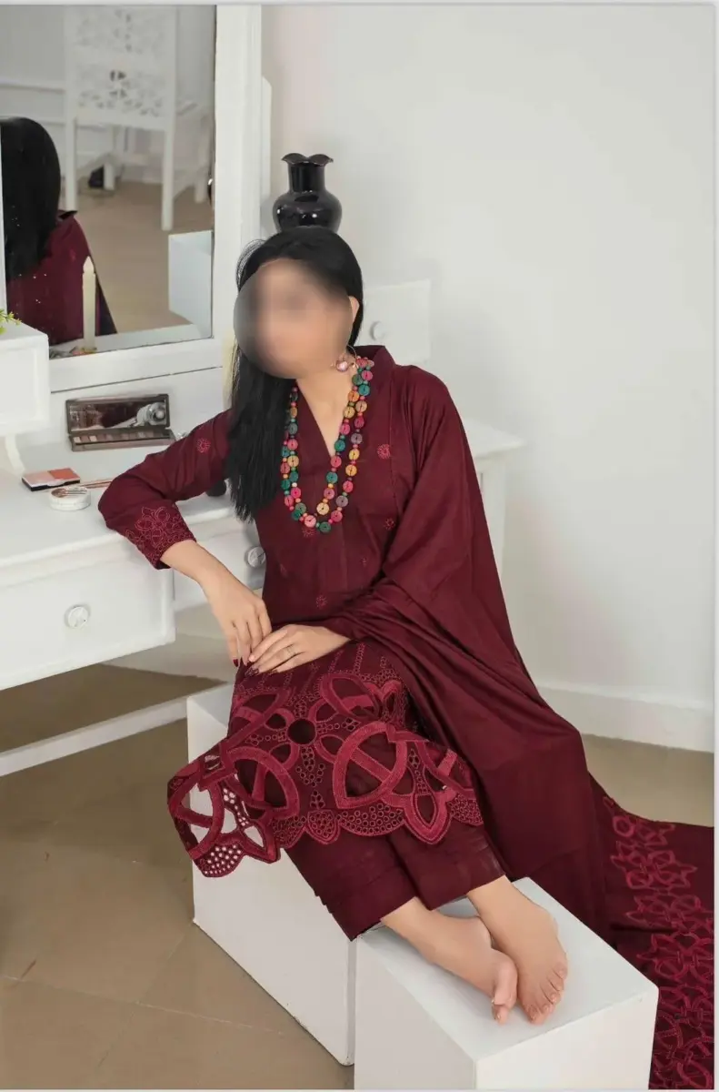 Women’s 3-Piece Unstitched Chikankari Embroidered Dhanak Suit – Maroon | Shirt, Trouser & Dupatta Winter Fabric Set