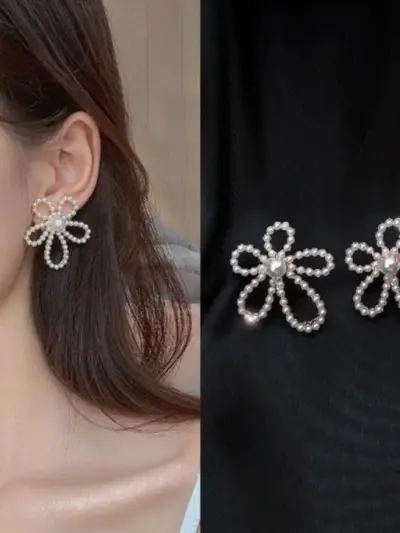 Silver Plated Off-White Earrings for Women – Elegant Alloy Design (1 Pc)