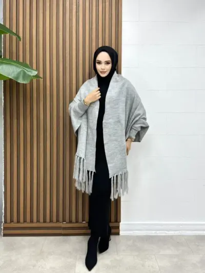 Women’s Plain Fleece Cape Shawl – Soft Grey Winter Wrap, 35-Inch Length
