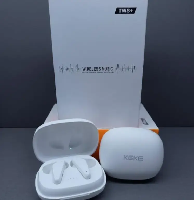 Wireless Bluetooth Earbuds with Long-Lasting Battery & Fast Charging – 400mAh, 8-Hour Call Time (White)