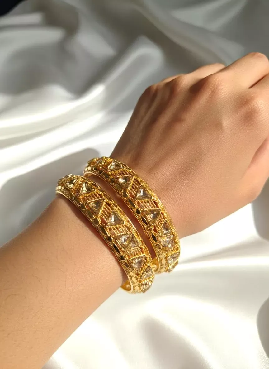 2 Pcs Golden Alloy Kara Bangle Set for Women