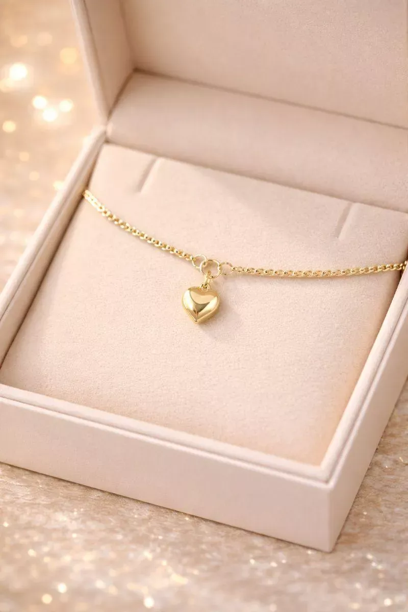 1 Pc Women’s Gold Plated Heart Design Charm Bracelet – Elegant Gift Jewelry