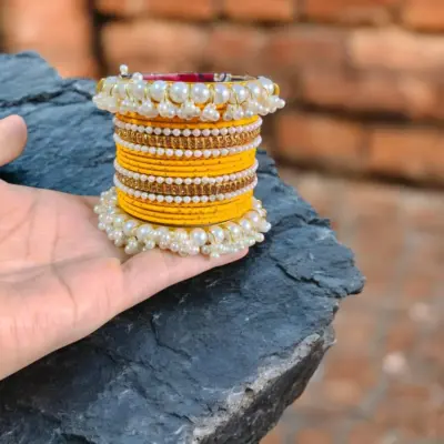 18 Pcs Women’s Metal Gold Plated Crystal Kara Bangle Set Modern Design Yellow Size 2.25