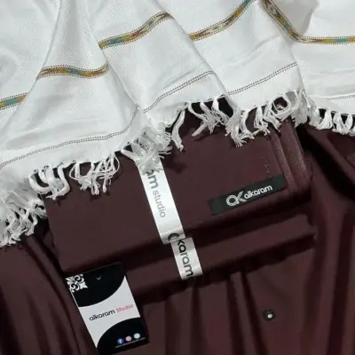 Men’s Unstitched Wash and Wear Plain Suit – Maroon (4 Meter)