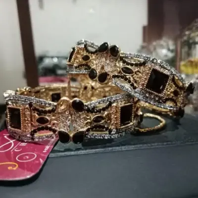 2 Pcs Antique Design Gold Plated Artificial Stones Kara Bangle for Women – Multicolor