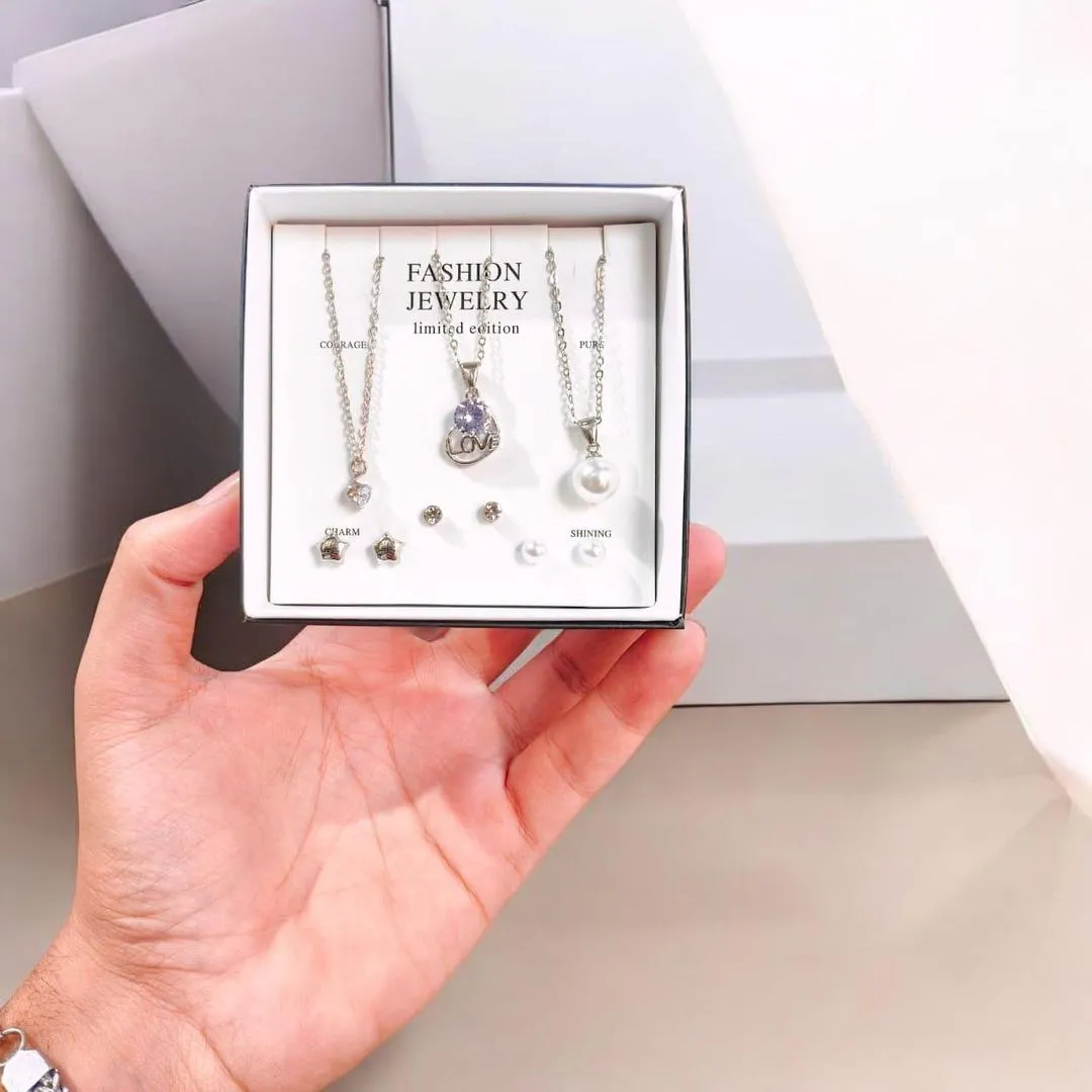 Funky Silver Plated Crystal Pendant Set for Women – Stainless Steel, Silver