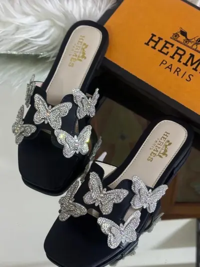Women’s Fancy Synthetic Leather Flats Black Embellished