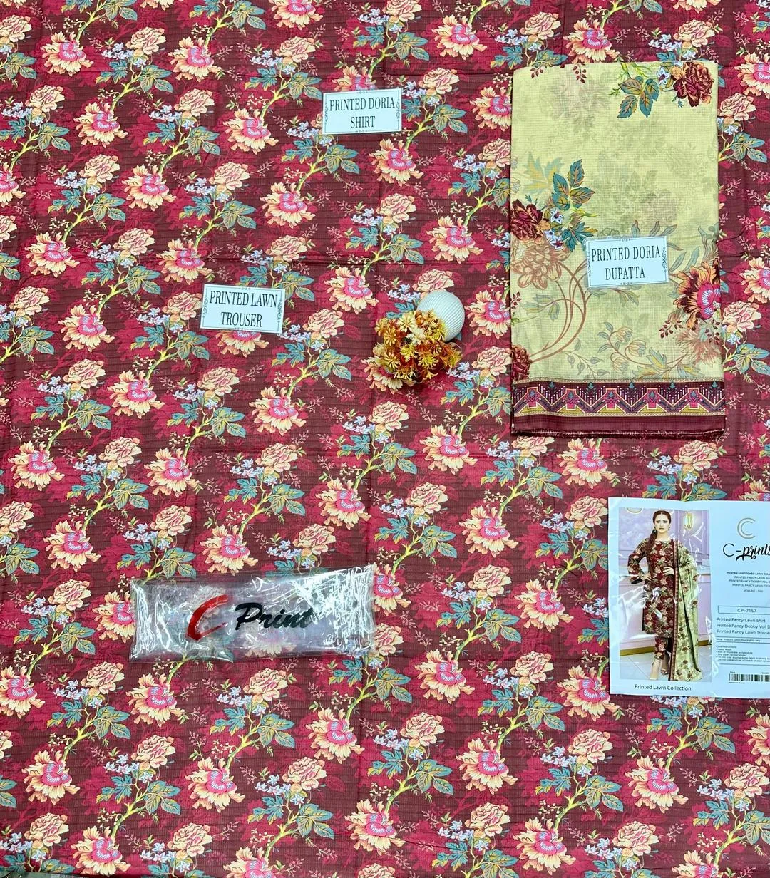 3 Pcs Women’s Unstitched Printed Suit Dobby Lawn Maroon