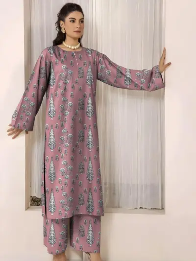 2 Pcs Women’s Unstitched Printed Lawn Suit – Pink