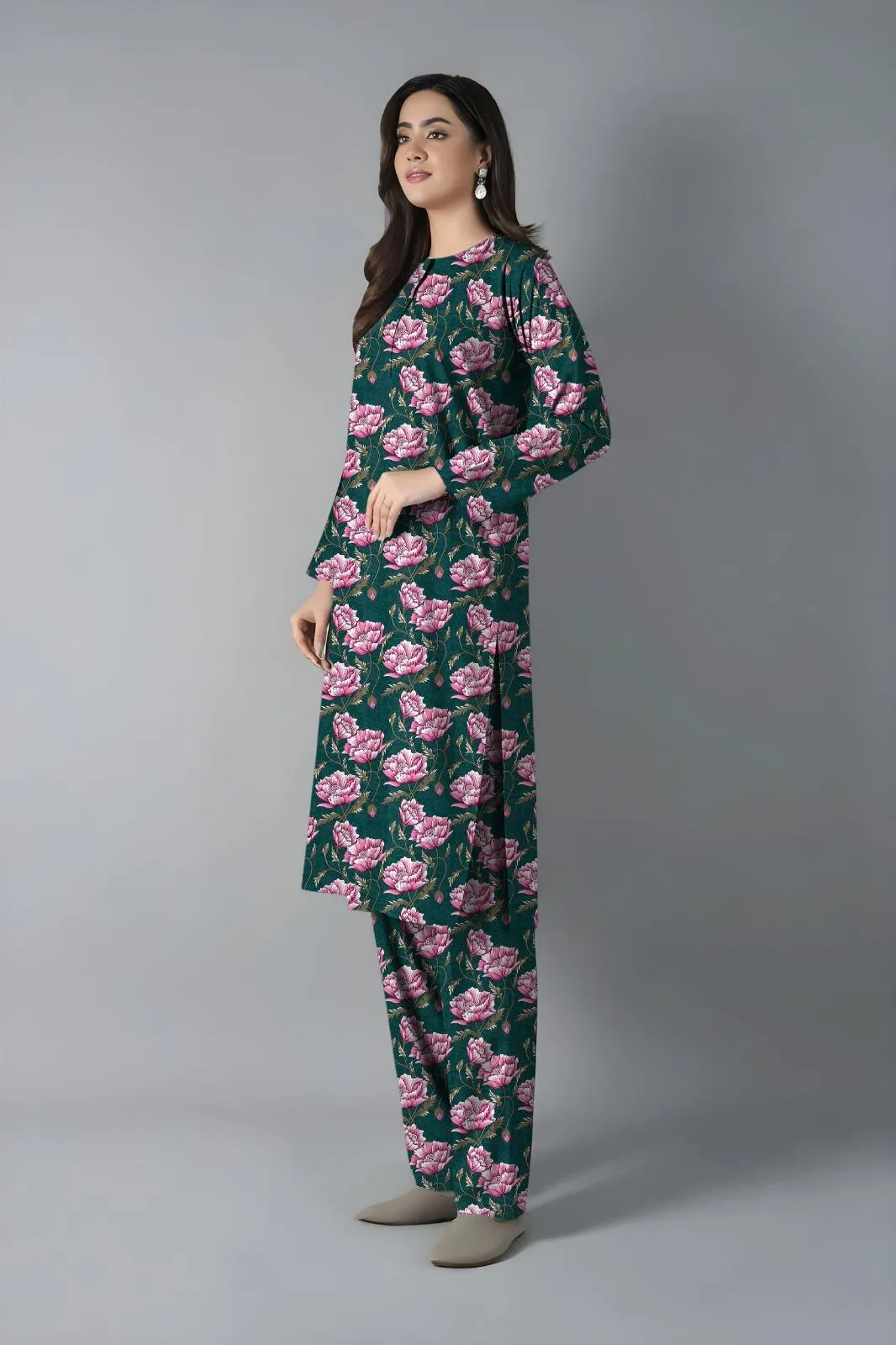 2 Pcs Women’s Unstitched Printed Lawn Suit Green