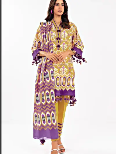 3 Pcs Women’s Unstitched Printed Suit – Green Dobby Lawn Shirt with Lawn Trouser & Dobby Lawn Dupatta