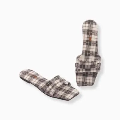 Classic Check 038 Black White Women’s Rexine Embroidered Flats – Black