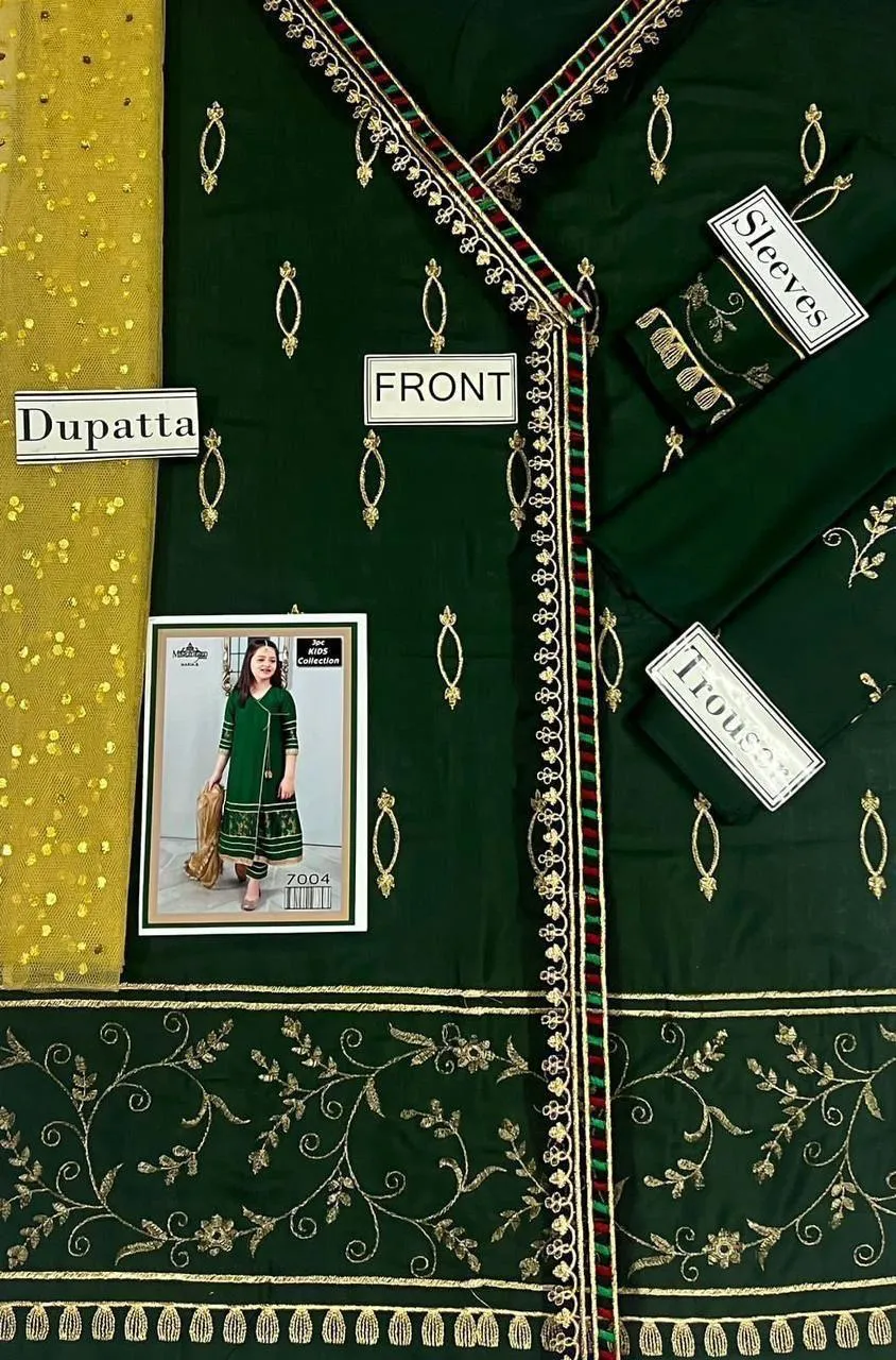 3 Pcs Girl’s Cotton Embroidered Kurta and Shalwar Suit with Dupatta – Green (8-10 Years)