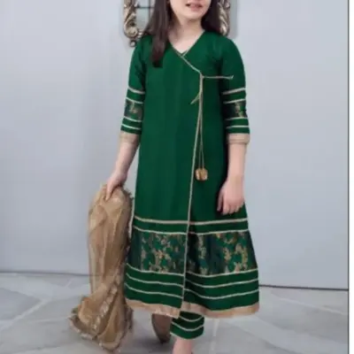 3 Pcs Girl’s Cotton Embroidered Kurta and Shalwar Suit with Dupatta – Green (8-10 Years)