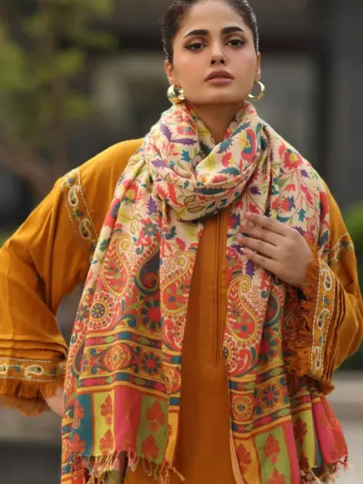 3 Piece Unstitched Embroidered Lawn Suit with Digital Print Dupatta – Magenta