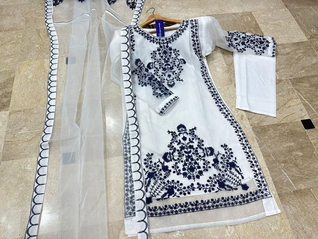 Black Embroidered Organza 3-Piece Women Suit Set with Malai Trouser