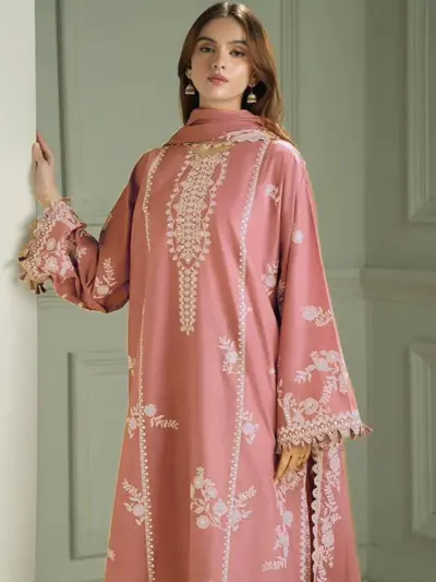Women’s Pink Embroidered Lawn 3 Piece Suit Set with Monar Lawn Dupatta