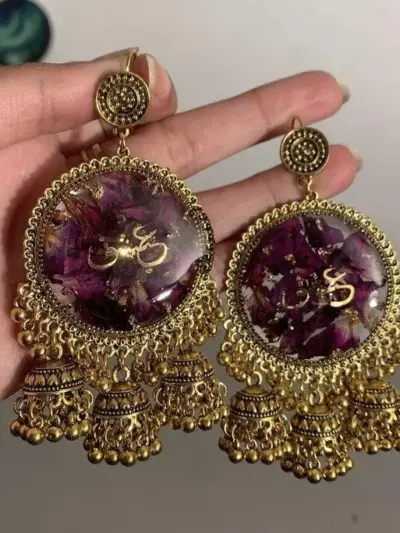 Fancy Antique Gold Earrings for Women Alloy Antique Plated with Artificial Stones 2 Pcs