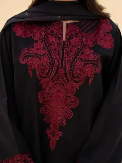Black Embroidered Lawn 3-Piece Kurta Set with Diamond Dupatta for Women